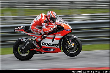 motogp_test_malaisie_2011_hayden_24.jpg