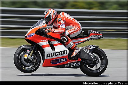 motogp_test_malaisie_2011_hayden_26.jpg