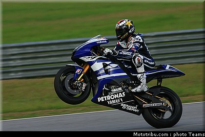 motogp_test_malaisie_2011_lorenzo_10.jpg
