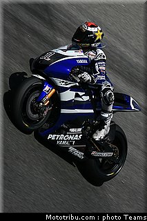 motogp_test_malaisie_2011_lorenzo_14.jpg