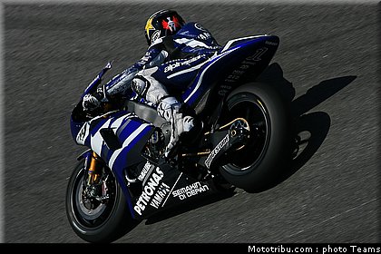 motogp_test_malaisie_2011_lorenzo_15.jpg
