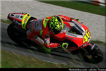 motogp_test_malaisie_2011_rossi_04.jpg