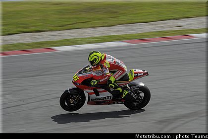 motogp_test_malaisie_2011_rossi_63.jpg