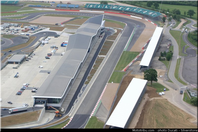 silverstone_2011_6