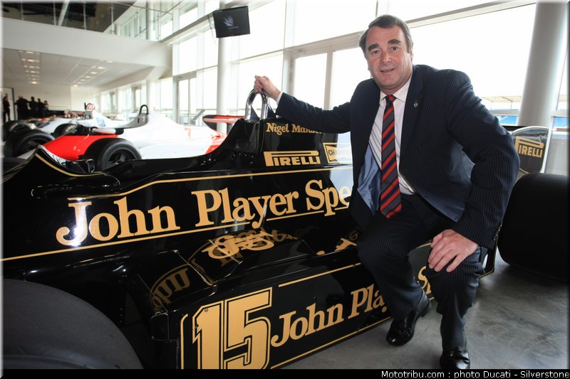 silverstone_2011_mansell_1983_Lotus_92