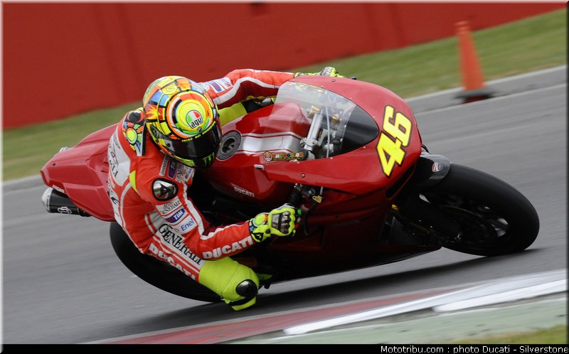 silverstone_2011_rossi_2