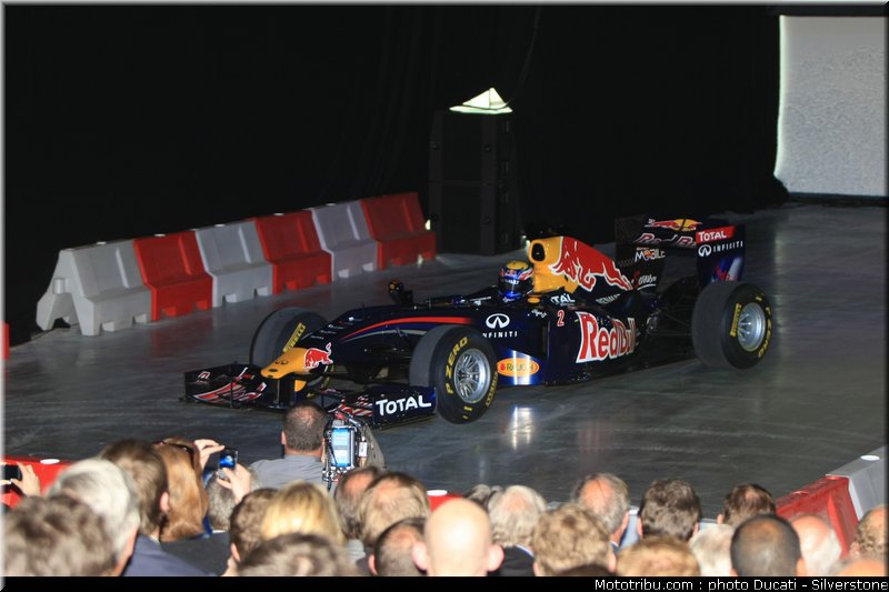 silverstone_2011_webber_red_bull_racing_f1