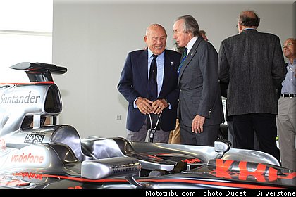 silverstone_2011_moss_stewart_hamilton_mclaren_1.jpg