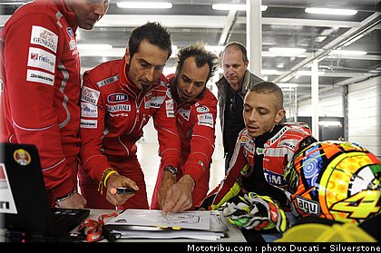 silverstone_2011_rossi_3.JPG
