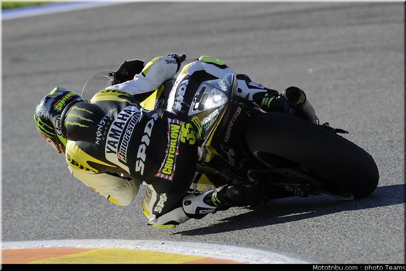 motogp_crutchlow_03_test_valence_2010