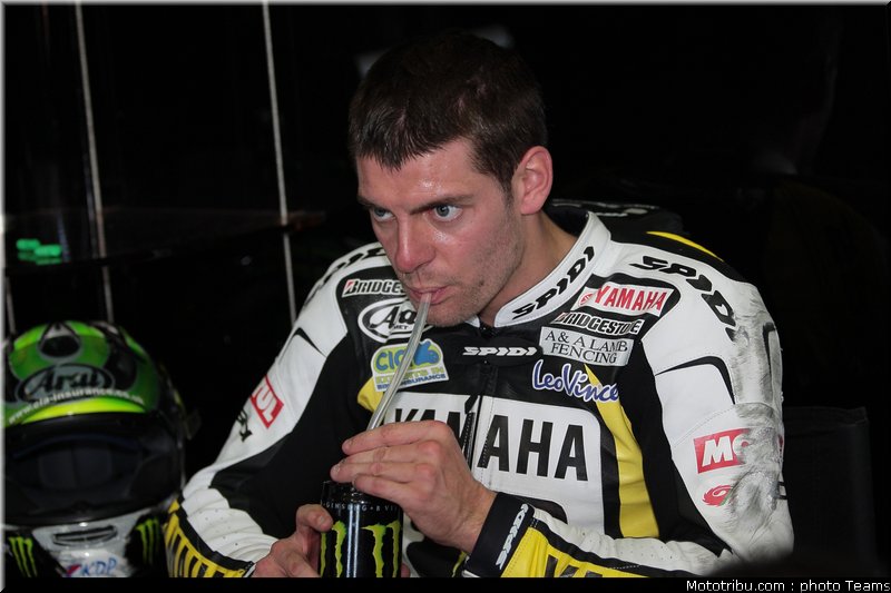 motogp_crutchlow_15_test_valence_2010