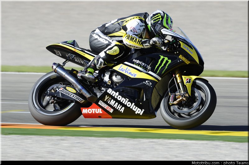 motogp_crutchlow_35_test_valence_2010