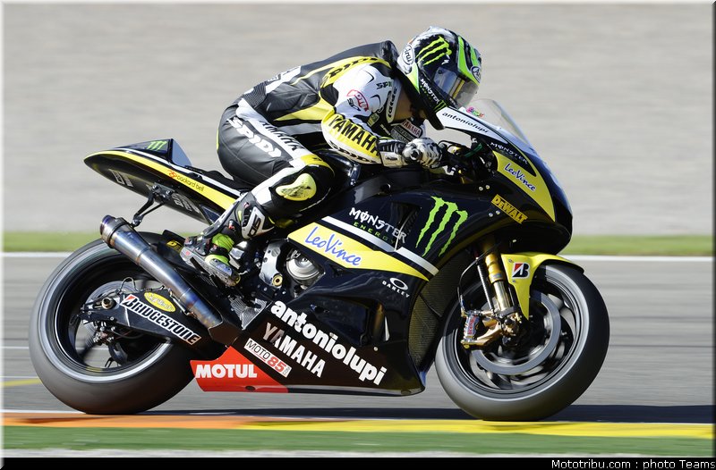 motogp_crutchlow_36_test_valence_2010