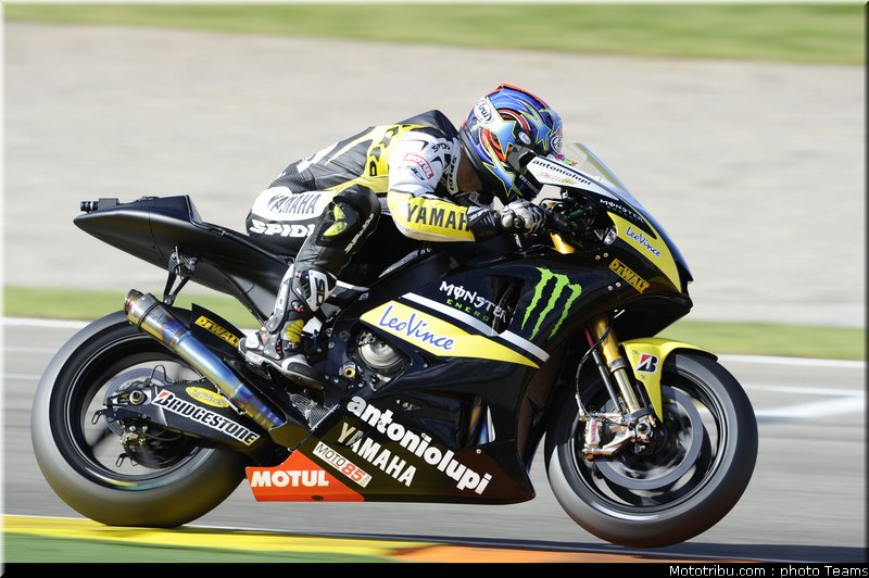 motogp_edwards_22_test_valence_2010