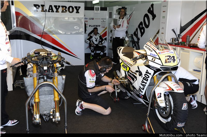 motogp_elias_23_test_valence_2010