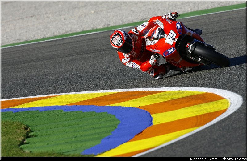motogp_hayden_06_test_valence_2010