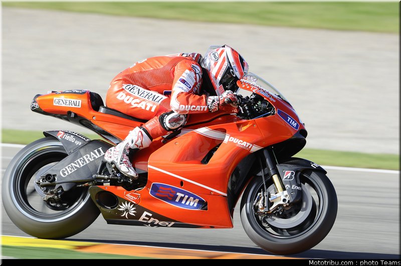 motogp_hayden_09_test_valence_2010