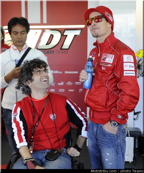 motogp_hayden_13_test_valence_2010
