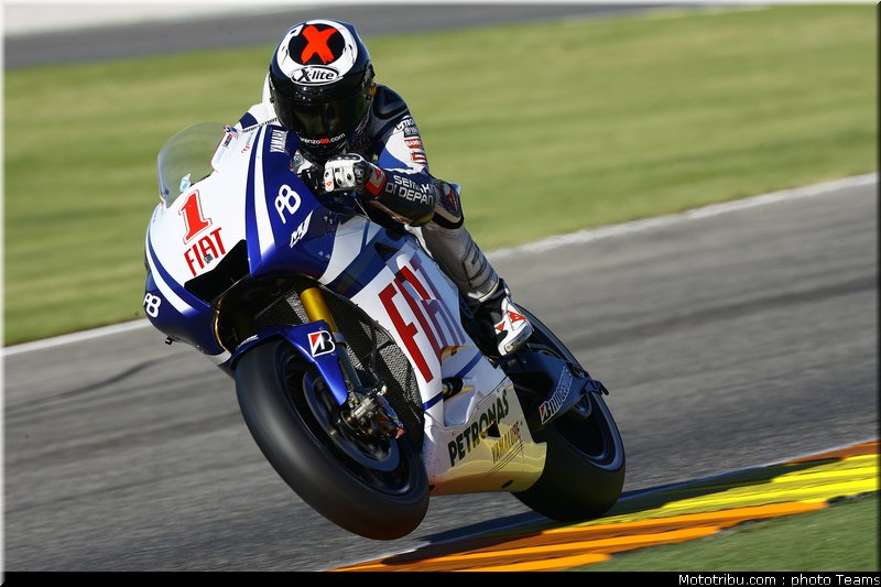 motogp_lorenzo_01_test_valence_2010