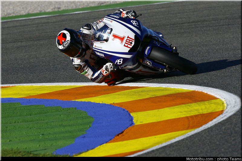 motogp_lorenzo_04_test_valence_2010