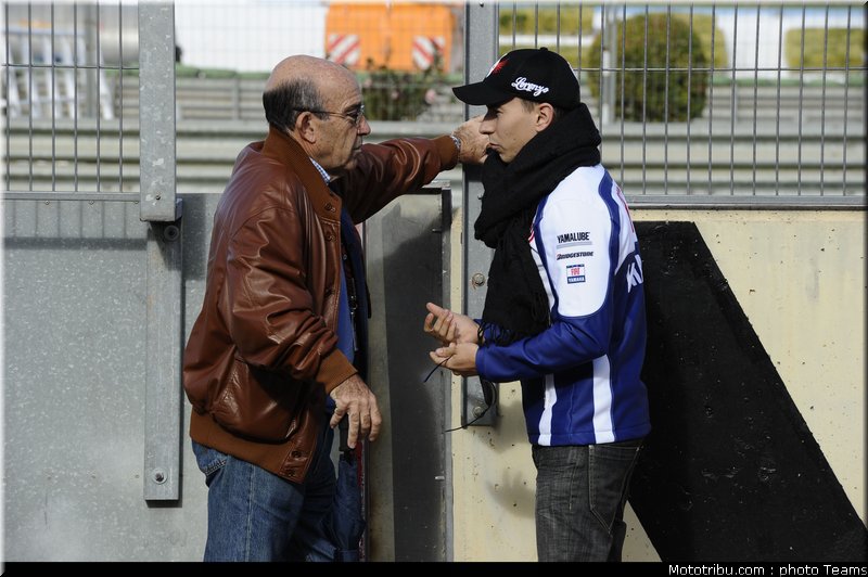 motogp_lorenzo_09_test_valence_2010