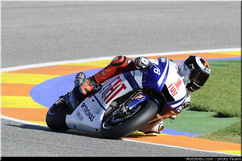 motogp_lorenzo_14_test_valence_2010