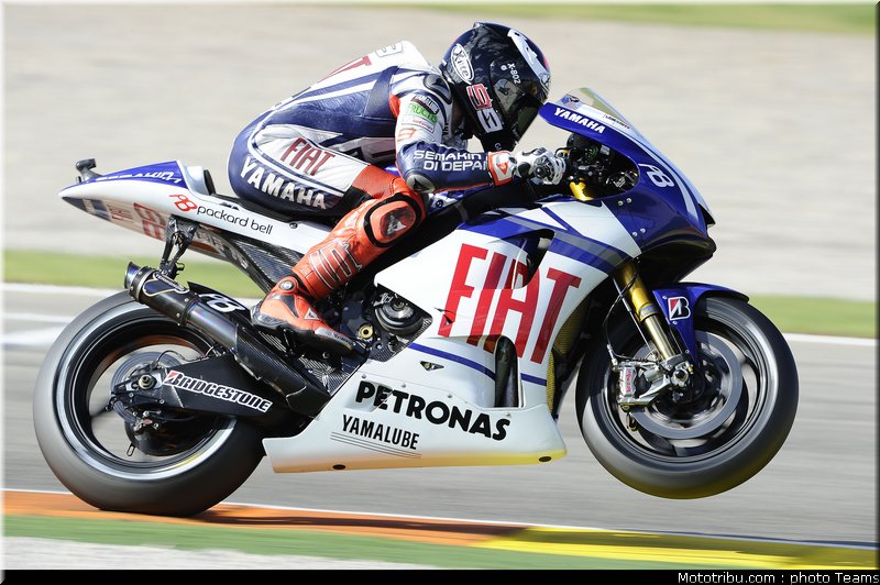 motogp_lorenzo_15_test_valence_2010