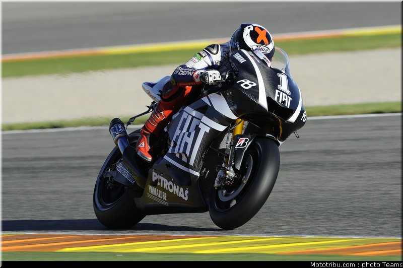 motogp_lorenzo_16_test_valence_2010