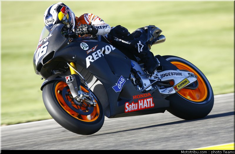 motogp_pedrosa_01_test_valence_2010