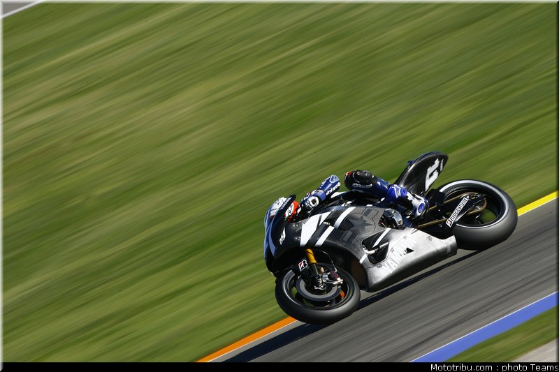 motogp_spies_03_test_valence_2010