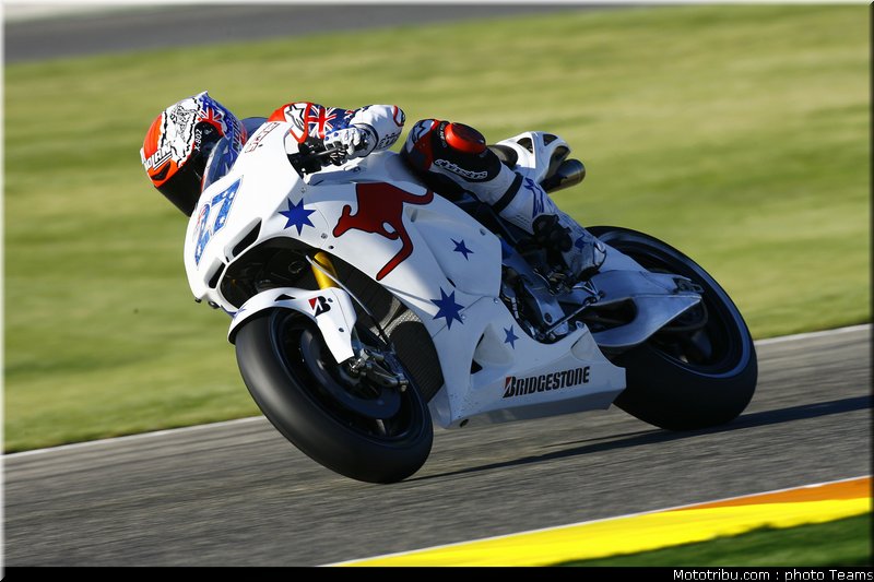 motogp_stoner_04_test_valence_2010