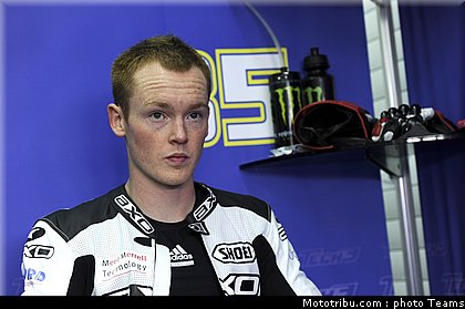 moto2_smith_01_test_valence_2010.jpg