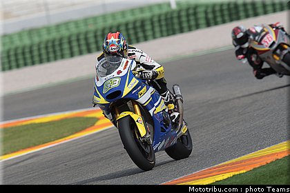 moto2_smith_11_test_valence_2010.jpg