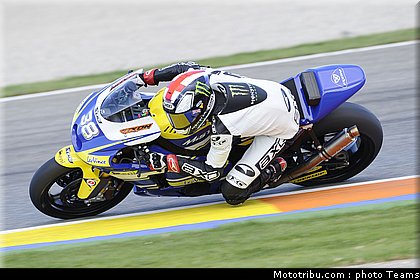moto2_smith_14_test_valence_2010.jpg