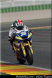 moto2_smith_18_test_valence_2010.jpg