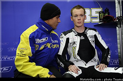moto2_smith_23_test_valence_2010.jpg