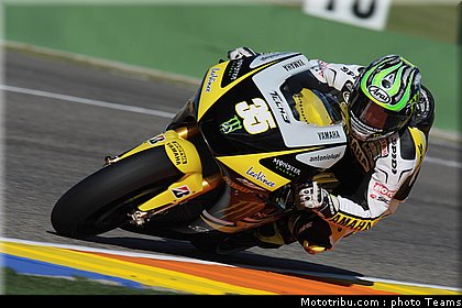 motogp_crutchlow_18_test_valence_2010.jpg