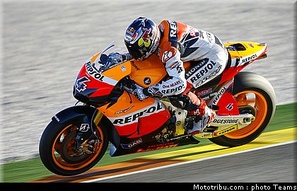 motogp_dovizioso_03_test_valence_2010.jpg