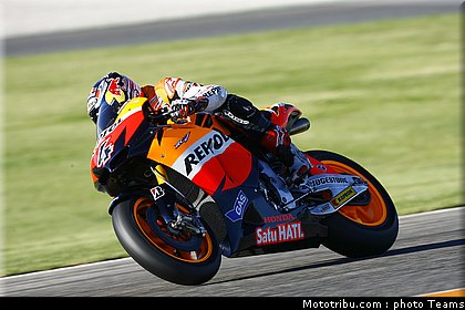 motogp_dovizioso_04_test_valence_2010.jpg