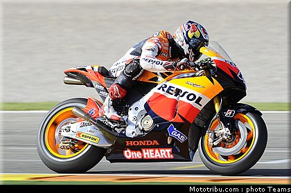 motogp_dovizioso_09_test_valence_2010.jpg