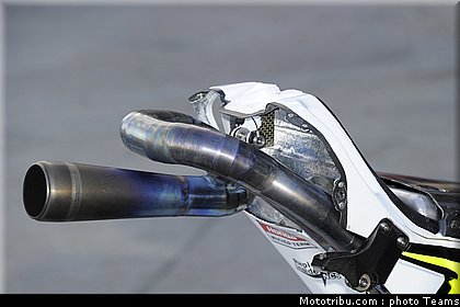 motogp_elias_22_test_valence_2010.jpg