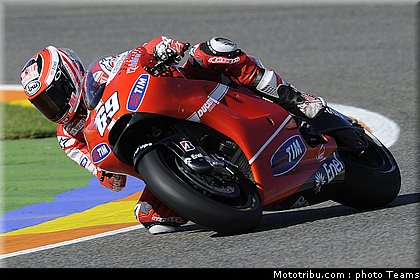 motogp_hayden_14_test_valence_2010.jpg