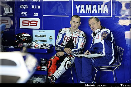 motogp_lorenzo_18_test_valence_2010.jpg