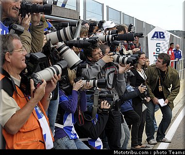 motogp_motogp_8_test_valence_2010.jpg