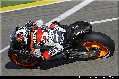 motogp_pedrosa_19_test_valence_2010.jpg
