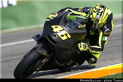 motogp_rossi_003_test_valence_2010.jpg