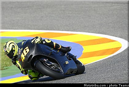 motogp_rossi_006_test_valence_2010.jpg