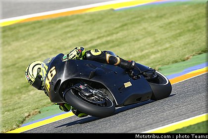 motogp_rossi_007_test_valence_2010.jpg