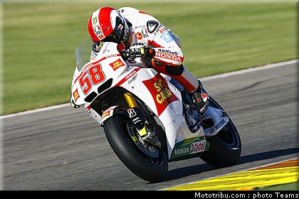 motogp_simoncelli_4_test_valence_2010.jpg