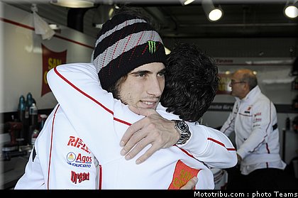 motogp_simoncelli_8_test_valence_2010.jpg